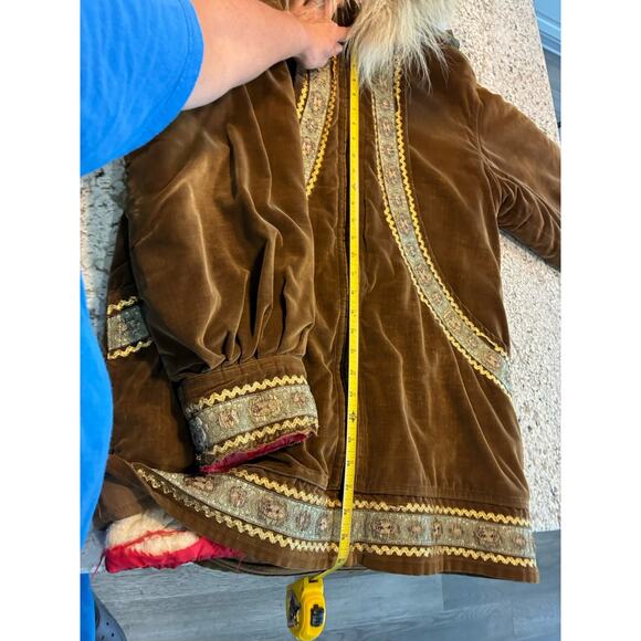 RARE!! Laura Wright Alaskan Parky Winter Coat Brown Velvet Wolf Trim Size M**** - Picture 11 of 16